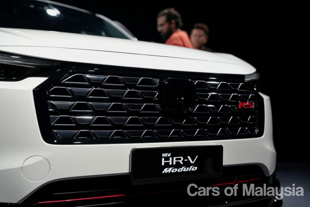 2025 Honda HR-V facelift front grille