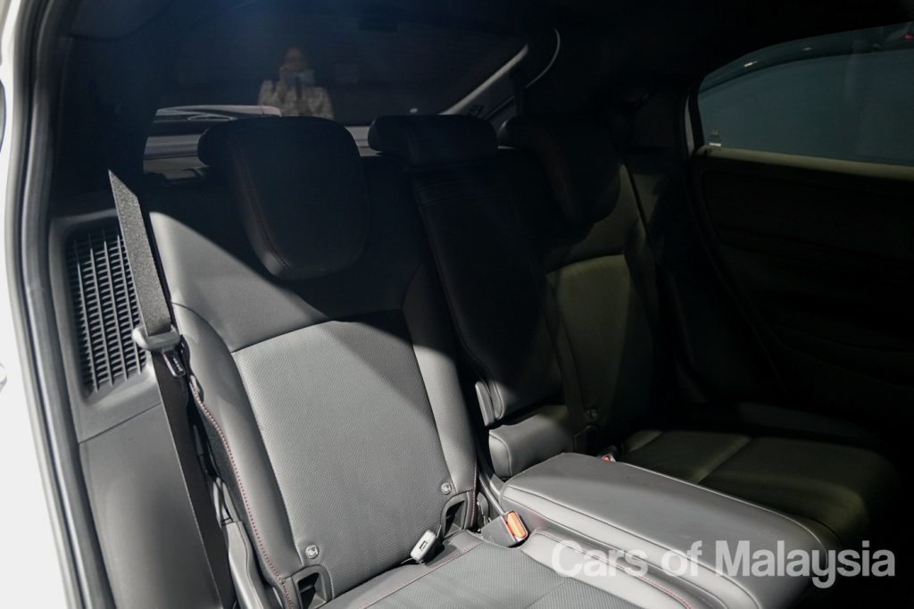 2025 Honda HR-V facelift rear seats